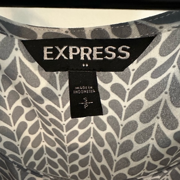 Express tank top - Picture 2 of 2